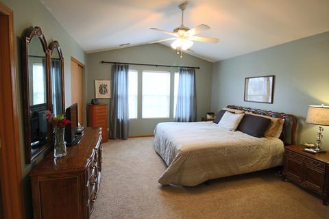 2484 Reflections Dr, Aurora, IL 60502 photo 18