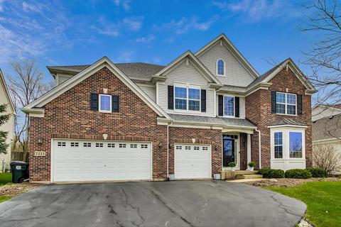 2221 Edgartown Ln, Hoffman Estates, IL 60192 photo 2