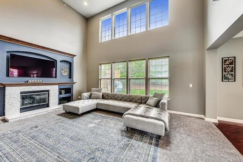 2221 Edgartown Ln, Hoffman Estates, IL 60192 photo 18