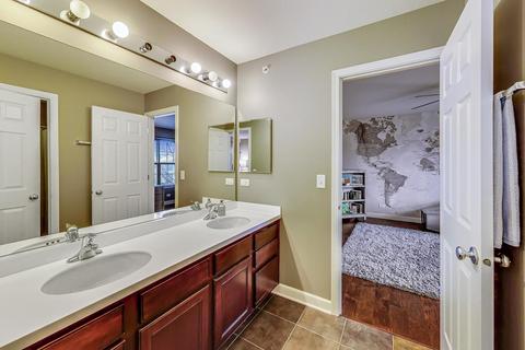 2221 Edgartown Ln, Hoffman Estates, IL 60192 photo 37