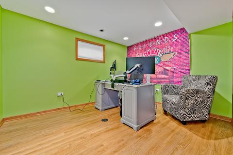 1408 S Wolf Rd, Des Plaines, IL 60018 photo 23