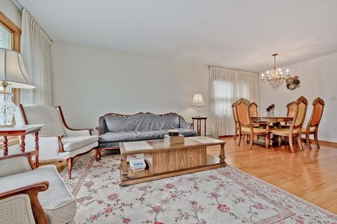 1408 S Wolf Rd, Des Plaines, IL 60018 photo 3