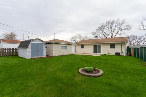 781 N Dennis Rd, Wheeling, IL 60090 photo 13