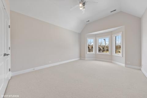 446 W 3rd St, Elmhurst, IL 60126 photo 13