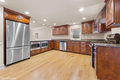 446 W 3rd St, Elmhurst, IL 60126 photo 24