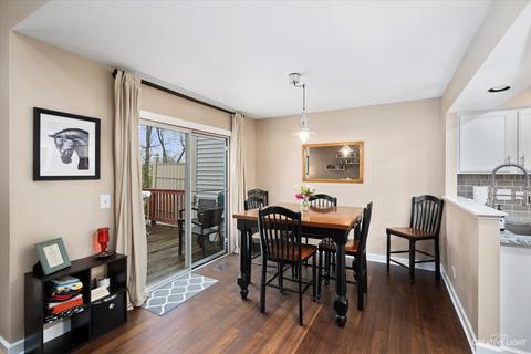 1180 Coldspring Rd, Elgin, IL 60120 photo 9