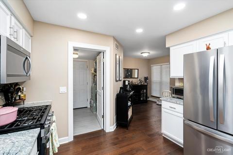 1180 Coldspring Rd, Elgin, IL 60120 photo 7