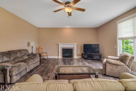 1260 Duck Horn Dr, Normal, IL 61761 photo 14