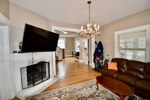 1509 E Washington St, Bloomington, IL 61701 photo 10