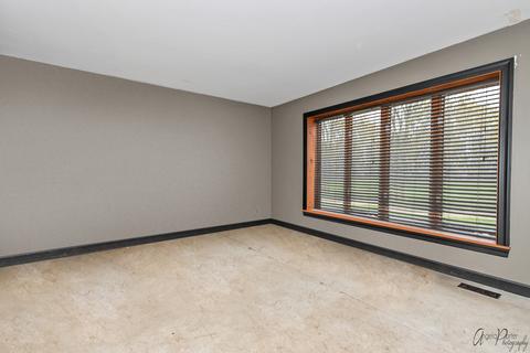 6909 Miller Rd, Hebron, IL 60034 photo 18