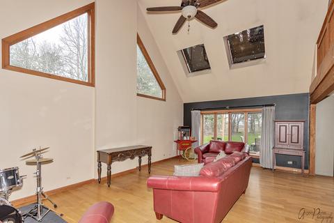 6909 Miller Rd, Hebron, IL 60034 photo 6