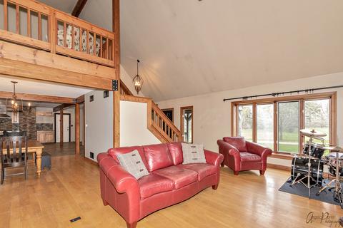 6909 Miller Rd, Hebron, IL 60034 photo 7