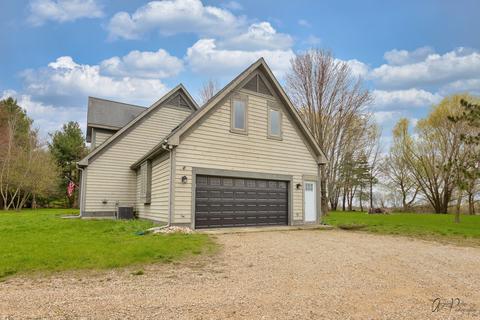 6909 Miller Rd, Hebron, IL 60034 photo 4