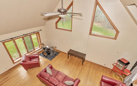 6909 Miller Rd, Hebron, IL 60034 photo 10