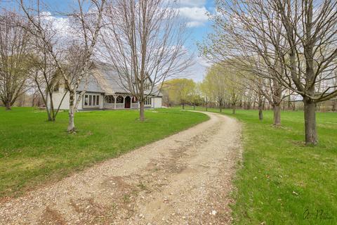 6909 Miller Rd, Hebron, IL 60034 photo 1