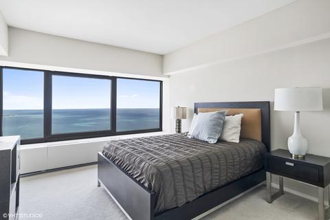 175 E Delaware Pl #7305, Chicago, IL 60611 photo 7