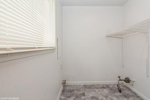 17907 Chartres Ct, Hazel Crest, IL 60429 photo 8