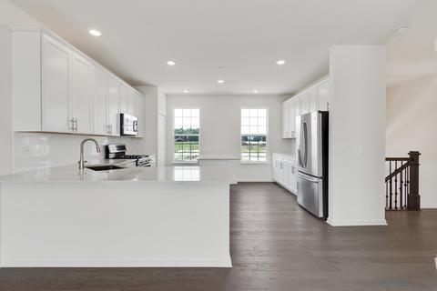 2030 Stuttle Rd, Batavia, IL 60510 photo 4