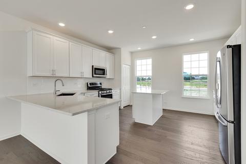 2030 Stuttle Rd, Batavia, IL 60510 photo 5