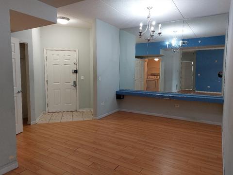 715 Astor Ln #208, Wheeling, IL 60090 photo 3