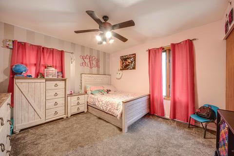 1009 Hayden Dr, Mchenry, IL 60051 photo 17