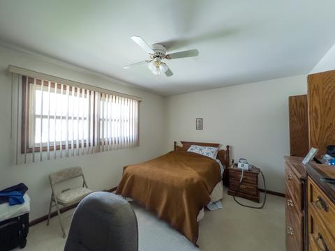 7638 S Octavia Ave, Bridgeview, IL 60455 photo 6
