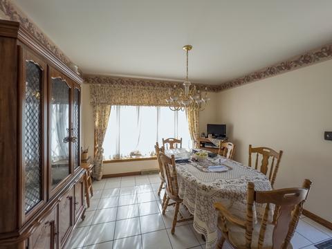 7638 S Octavia Ave, Bridgeview, IL 60455 photo 4