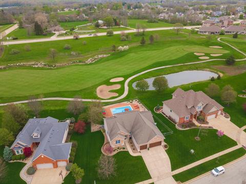 7 Fiddlestix Ct, Bloomington, IL 61705 photo 2