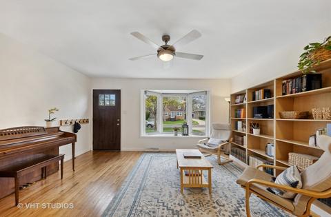518 S Williston St, Wheaton, IL 60187 photo 3
