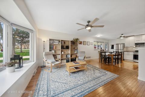 518 S Williston St, Wheaton, IL 60187 photo 2