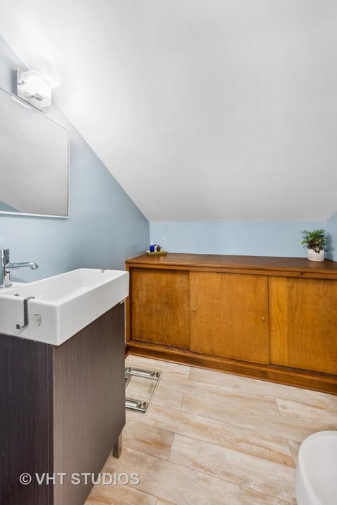 518 S Williston St, Wheaton, IL 60187 photo 8