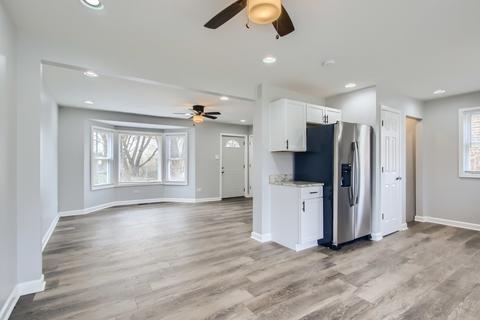1326 E 89th Pl, Chicago, IL 60619 photo 9