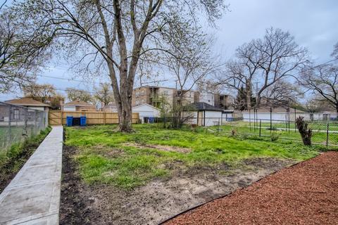 1326 E 89th Pl, Chicago, IL 60619 photo 25