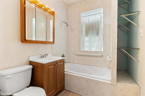 1523 E 68th St #1, Chicago, IL 60637 photo 9