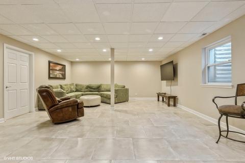 22 Twickenham Ct, Algonquin, IL 60102 photo 14