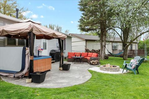 11 Ivey Ct, Bloomington, IL 61701 photo 25