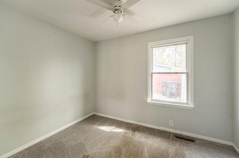 3518 Fairview Ave, Johnsburg, IL 60051 photo 6