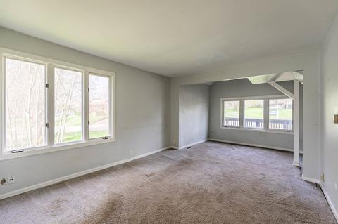 3518 Fairview Ave, Johnsburg, IL 60051 photo 2