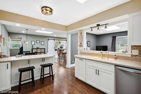 1403 N Scott St, Wheaton, IL 60187 photo 6