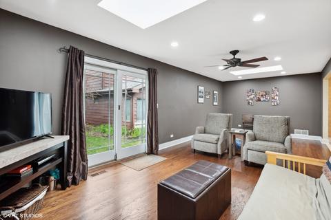 1403 N Scott St, Wheaton, IL 60187 photo 4
