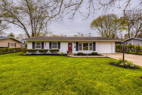 39 Circle Dr E, Montgomery, IL 60538 photo 1