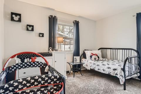 39 Circle Dr E, Montgomery, IL 60538 photo 10