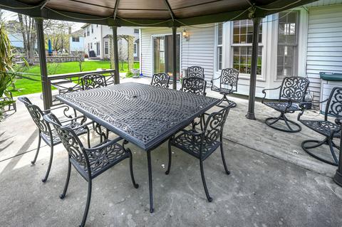 1370 E Thacker St, Schaumburg, IL 60173 photo 32