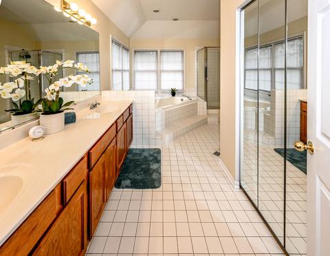 1370 E Thacker St, Schaumburg, IL 60173 photo 17