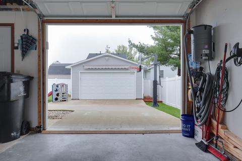 39 Edgewood Ct, Bloomington, IL 61701 photo 31