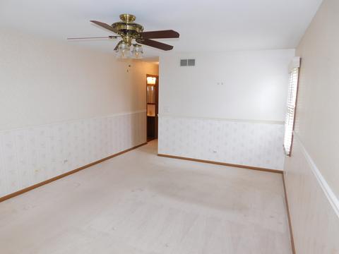 805 Waverly Dr, Elgin, IL 60120 photo 15