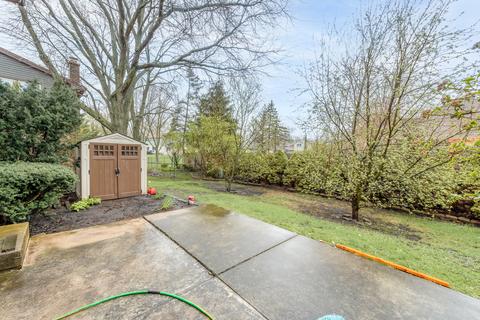 2008 E Pin Oak Dr, Mount Prospect, IL 60056 photo 39