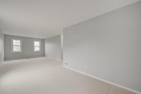 2008 E Pin Oak Dr, Mount Prospect, IL 60056 photo 25