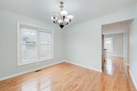 2008 E Pin Oak Dr, Mount Prospect, IL 60056 photo 7