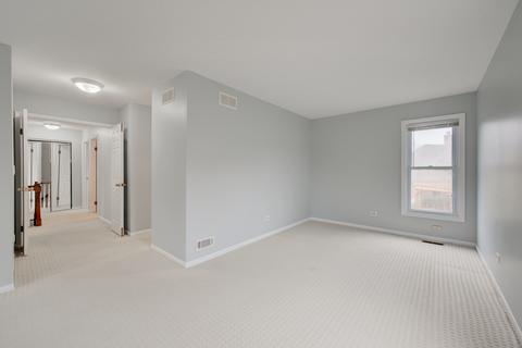 2008 E Pin Oak Dr, Mount Prospect, IL 60056 photo 21